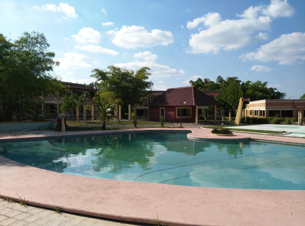 Hotel Debliz Xpujil Εξωτερικό φωτογραφία