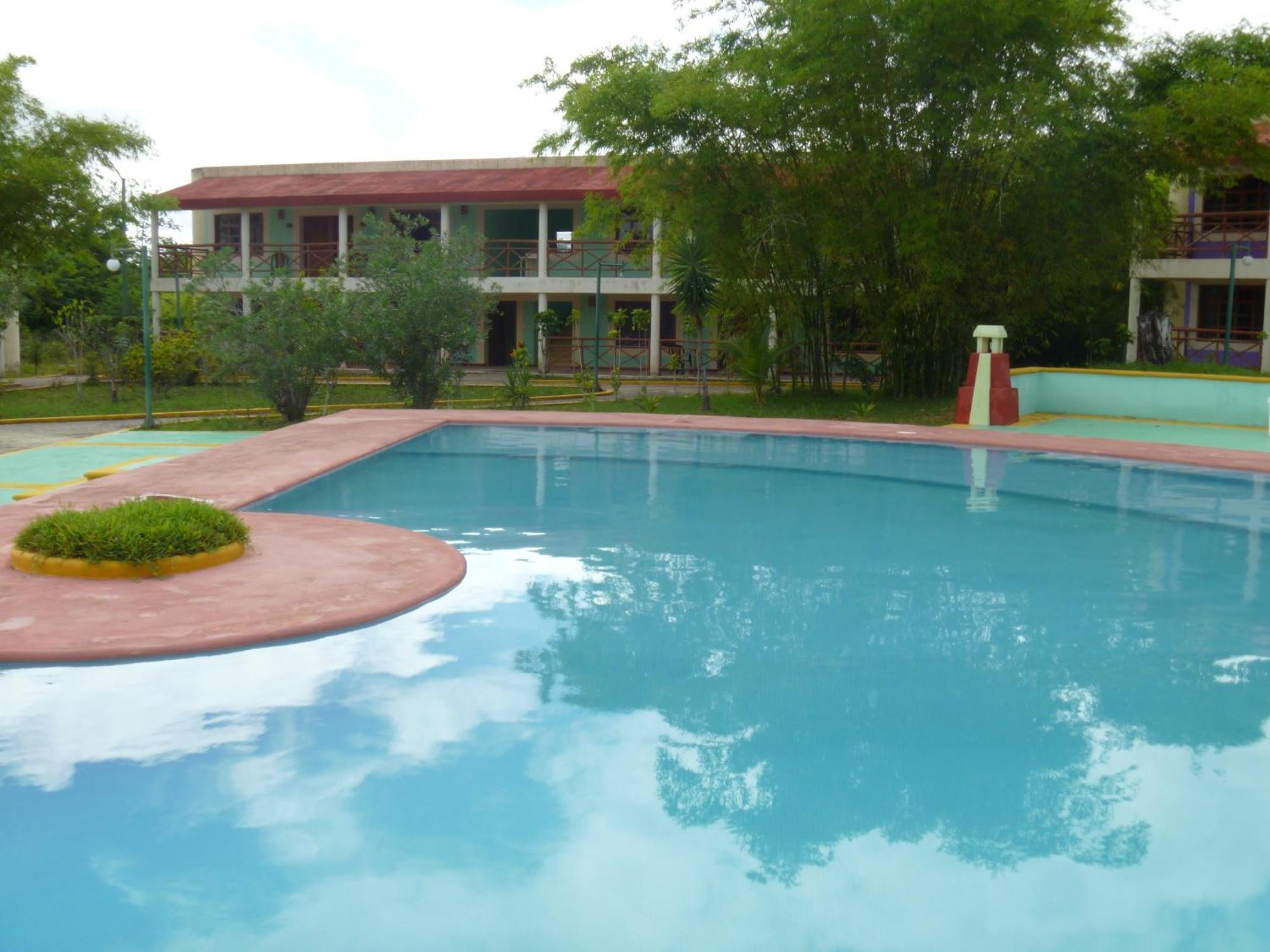 Hotel Debliz Xpujil Εξωτερικό φωτογραφία