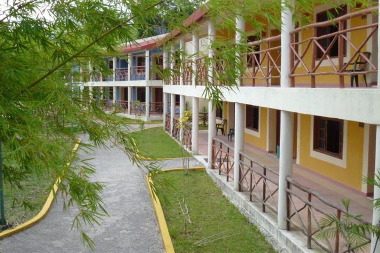 Hotel Debliz Xpujil Εξωτερικό φωτογραφία