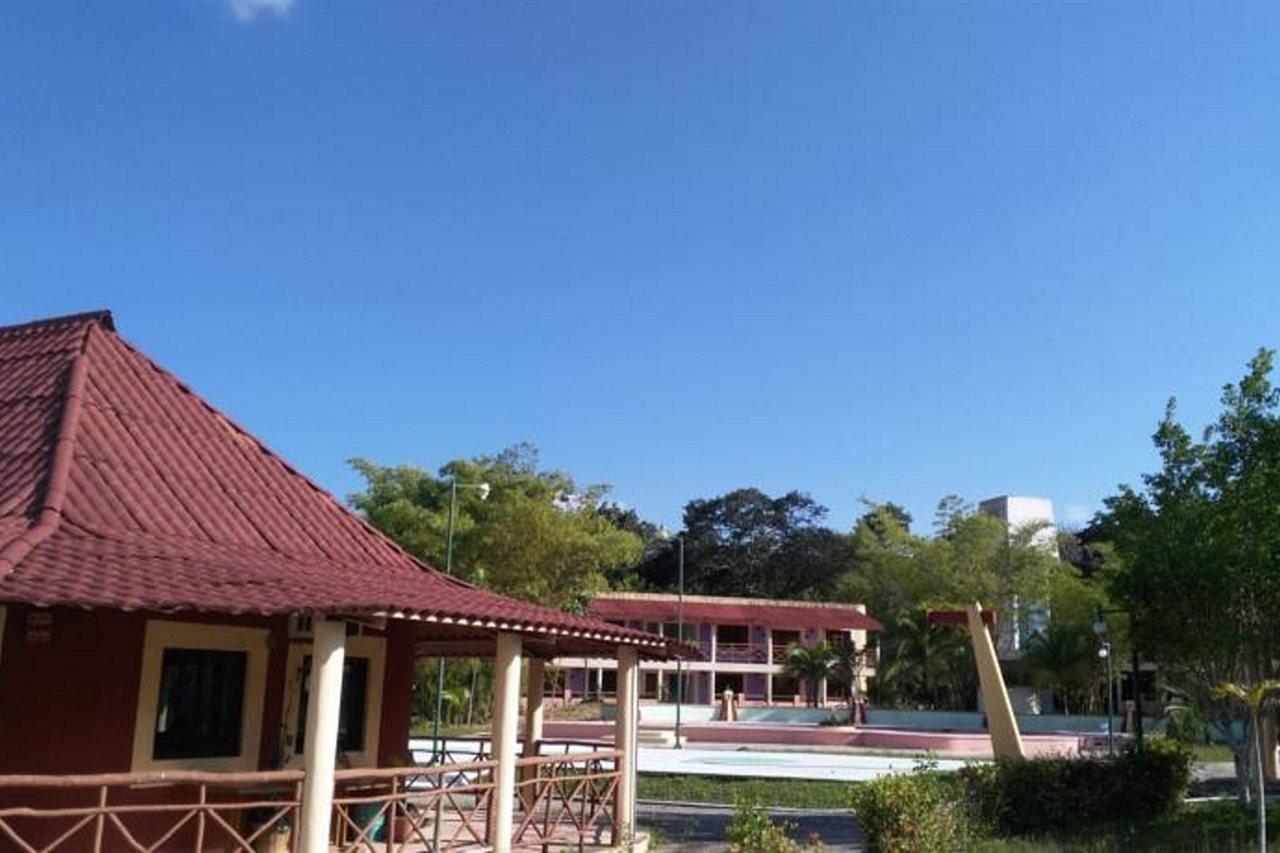 Hotel Debliz Xpujil Εξωτερικό φωτογραφία