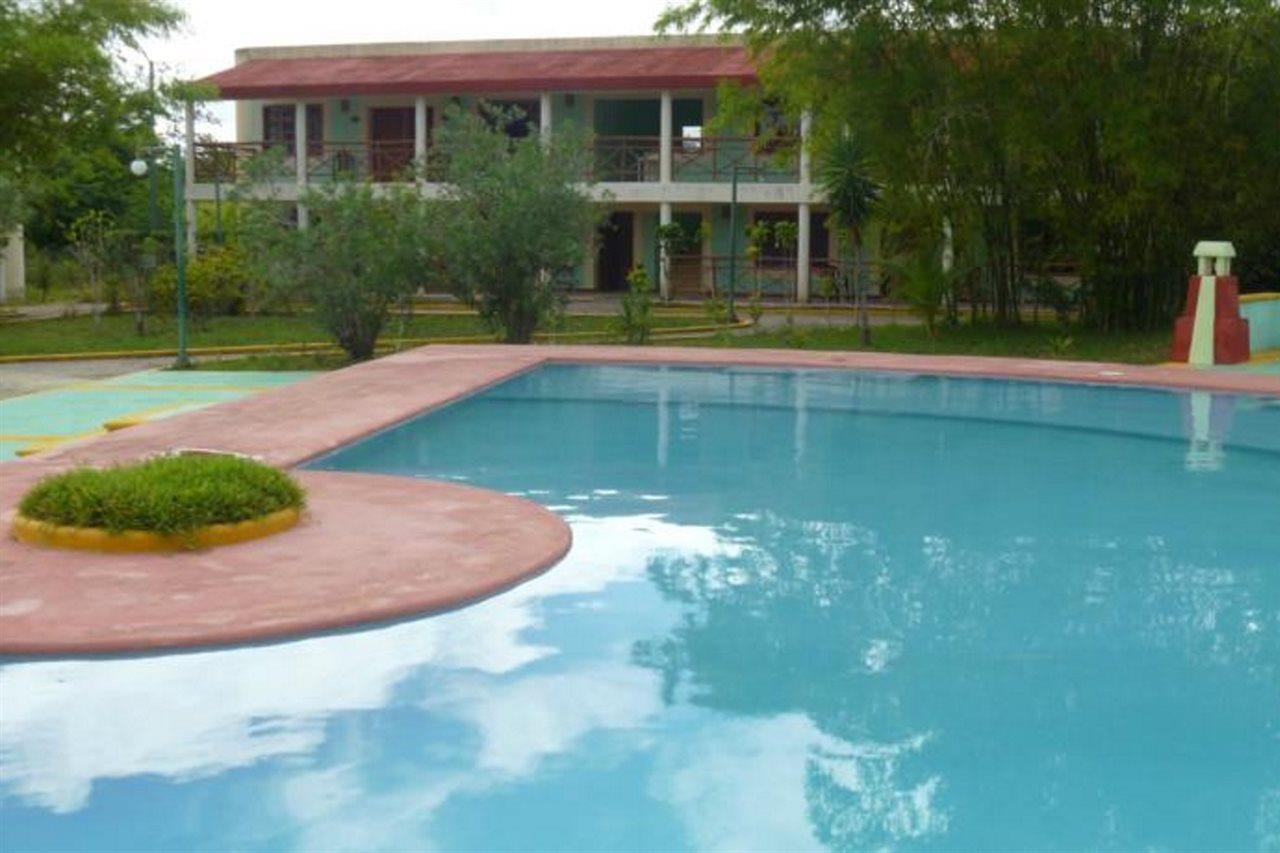 Hotel Debliz Xpujil Εξωτερικό φωτογραφία