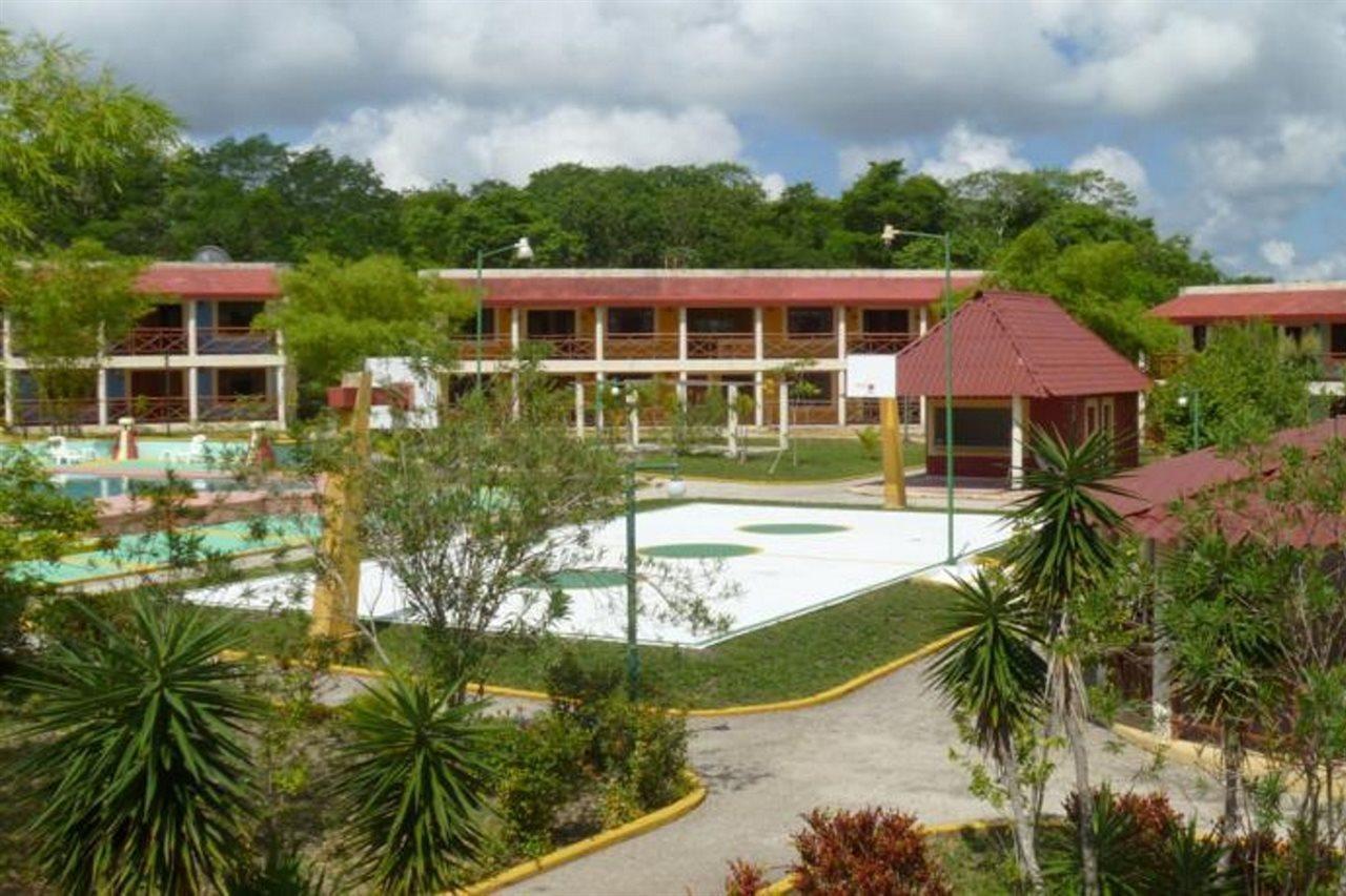Hotel Debliz Xpujil Εξωτερικό φωτογραφία