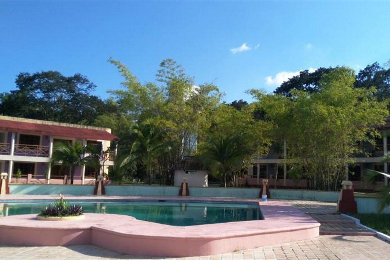 Hotel Debliz Xpujil Εξωτερικό φωτογραφία